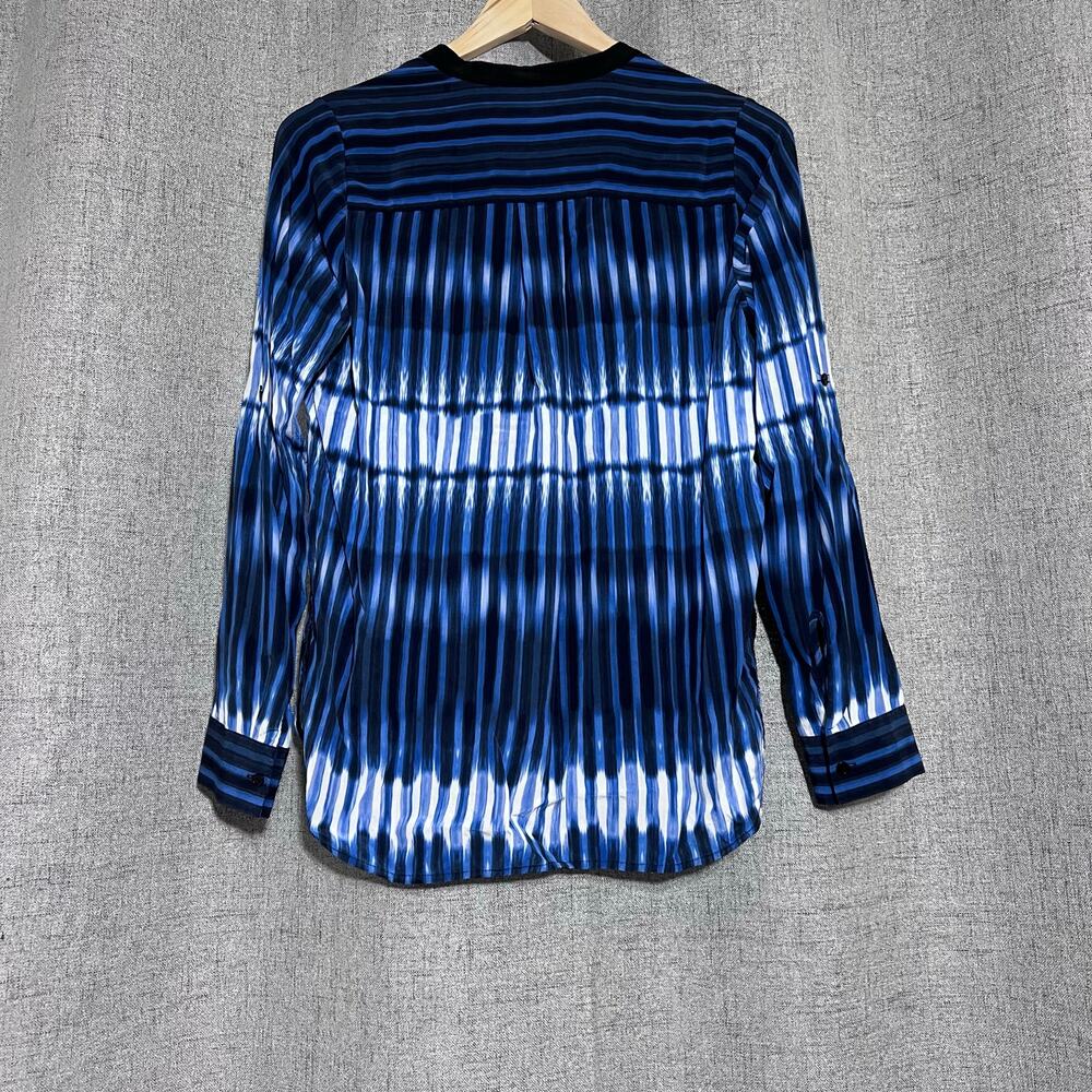 Vince Top Women 4 Blue Career Roll Tab Round Hem Tie Dye 100% Silk Popover - Picture 2 of 6